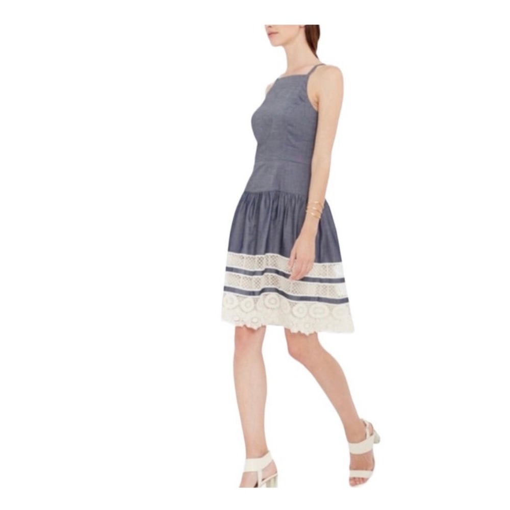 Ann Taylor Blue Chambray Crochet Lace Trim Dress Sleeveless Fit Flare Womens 0